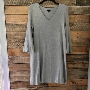 Ann Taylor Light Gray V-Neck Sweater Dress with Pleated Flared Sleeves